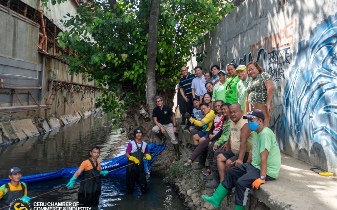 CCCI, Partners Deploy Floating Boom in Mandaue to Curb Ocean Plastic Leakage